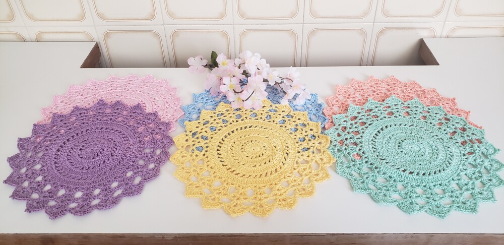 Jogo de 06 Toalhinhas em Crochê Candy Colors (25 cm)