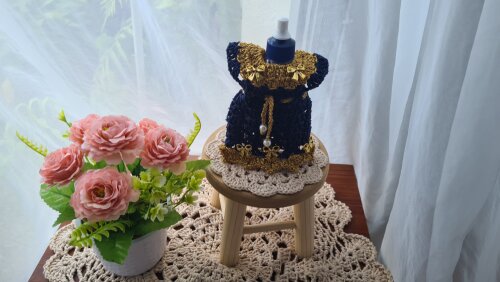 Capa para Adoçante Vestidinho 'Cinderela" Dourado com Azul Ravenna
