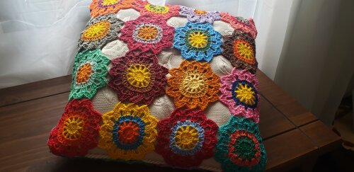 Almofada em crochê Flores Japonesas