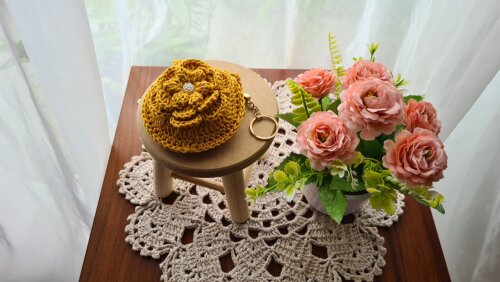 Case em crochê para Fone de Ouvidos (Mostarda)