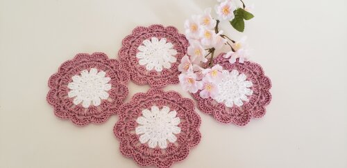 Descanso de Copos em Crochê Rosa Velho