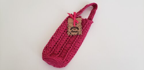 Capa em crochê Garrafinha de Água Mineral 500 ml