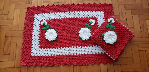 Jogo de Cozinha Crochê 03 peças com Flores Brancas