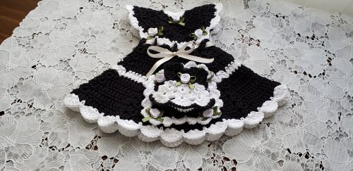 Porta Isqueiro em Crochê Vestidinho