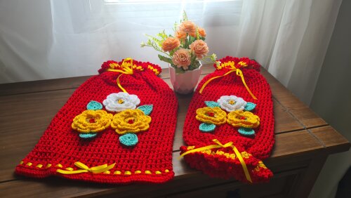 Puxa Saco + Porta Pão em Crochê Vermelho e Amarelo