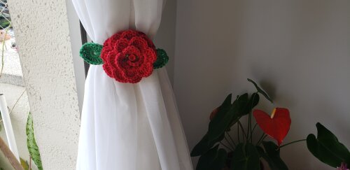 Par de Prendedores de Cortinas (Rosa Enrolada)