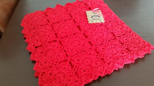 Caminho de Mesa em Crochê Vermelho ( 1,30 cm )