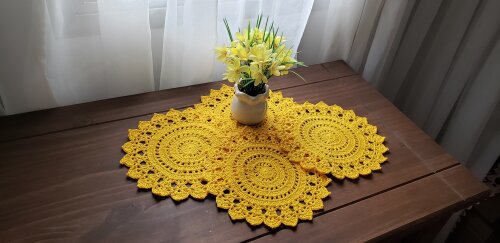 Jogo de Toalhinhas em Crochê Amarelo (20 cm)