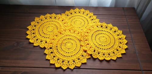 Jogo de Toalhinhas em Crochê Amarelo (20 cm)