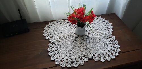 Jogo de 04 Toalhinhas em Crochê Branco (25 cm)