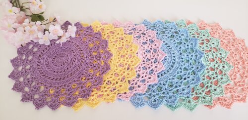 Jogo de 06 Toalhinhas em Crochê Candy Colors (25 cm)