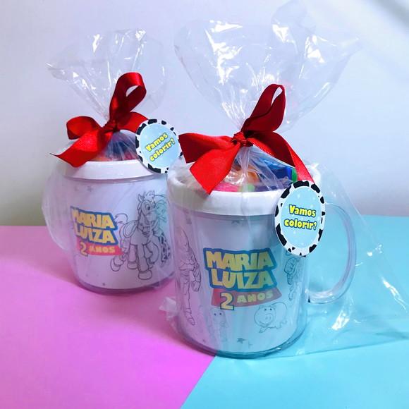 Caneca Diversão com Giz e Massinha Toy Story