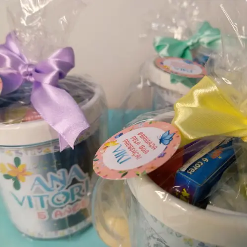 Caneca Diversão com Giz e Massinha Encanto