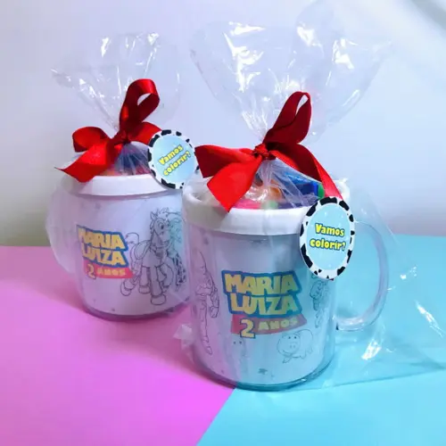 Caneca Diversão com Giz e Massinha Toy Story