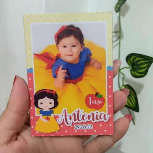 Ímã de Geladeira Polaroid Branca de Neve