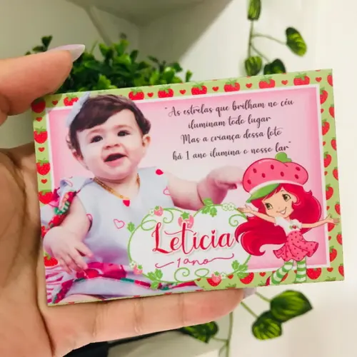 Ímã de Geladeira Moranguinho
