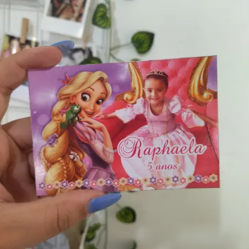 Ímã de Geladeira Princesa Enrolados Rapunzel