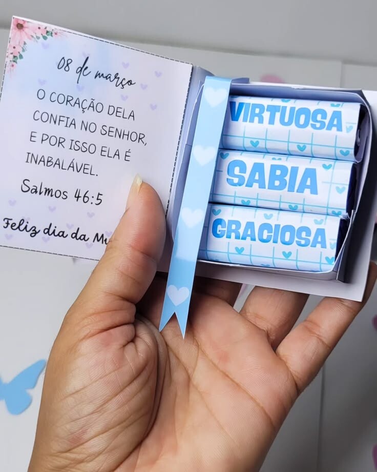Mini Livrinho com Bis Personalizado