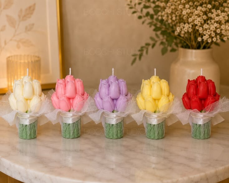 Buquê de Tulipas com Velinha Aromática