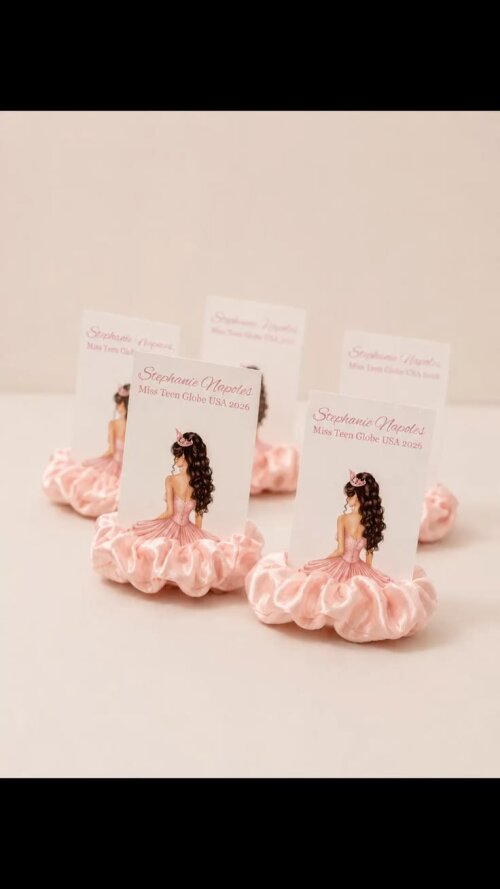 Xuxinha de Cetim Personalizada com Card