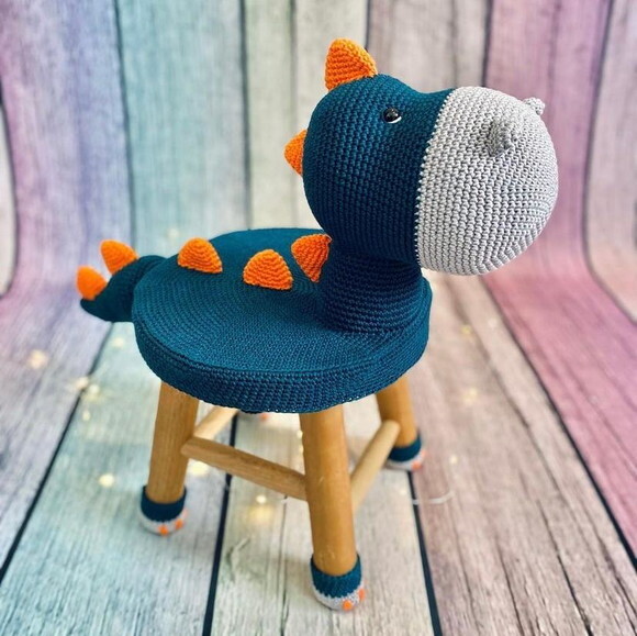 BANCO DINOSSAURO AMIGURUMI banco + capa