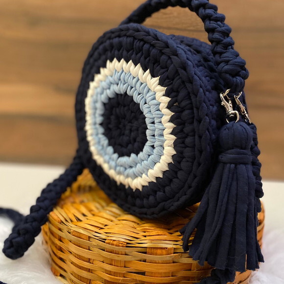Bolsa olho grego fio de malha
