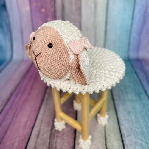 BANCO OVELHA AMIGURUMI banco + capa