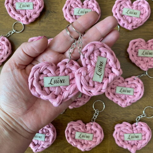 Kit 30 Lemb.chaveiro Coração Fio de Malha com Nome em Couro