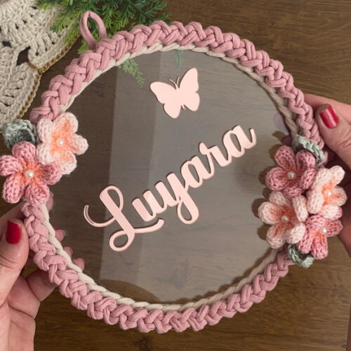 Porta Maternidade Guirlanda em Acrílico Personalizado
