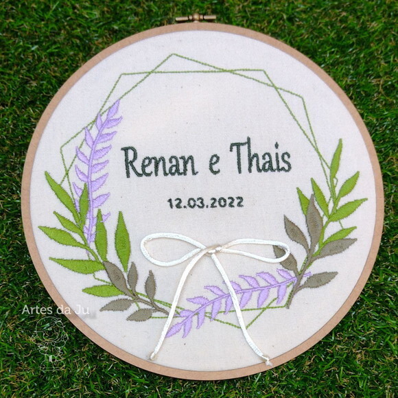 Porta Alianças Bordado - Moldura Ramos com Lilás/ Lavanda
