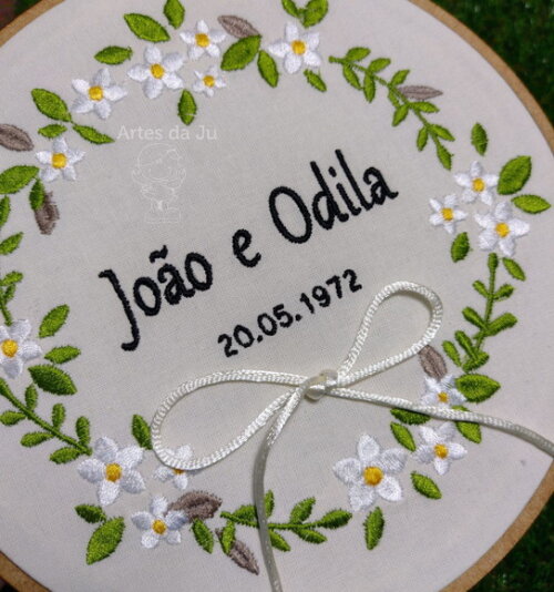 Porta Alianças Bordado - Bodas