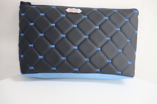 Necessarie diamante azul