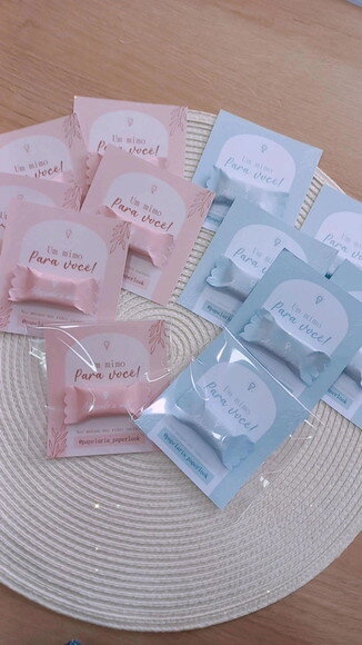 Kit com 100 Balas Personalizadas