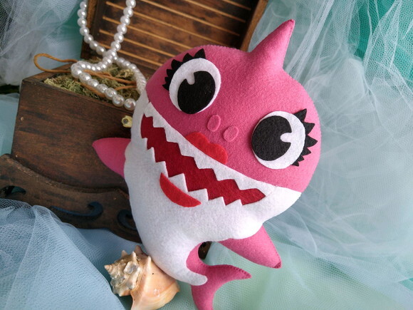Baby Shark em Feltro
