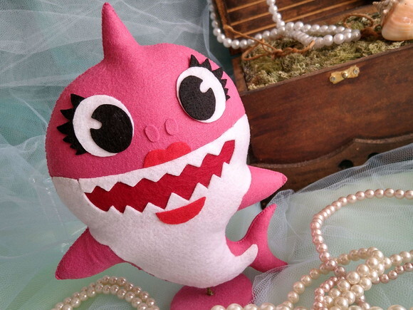 Baby Shark em Feltro