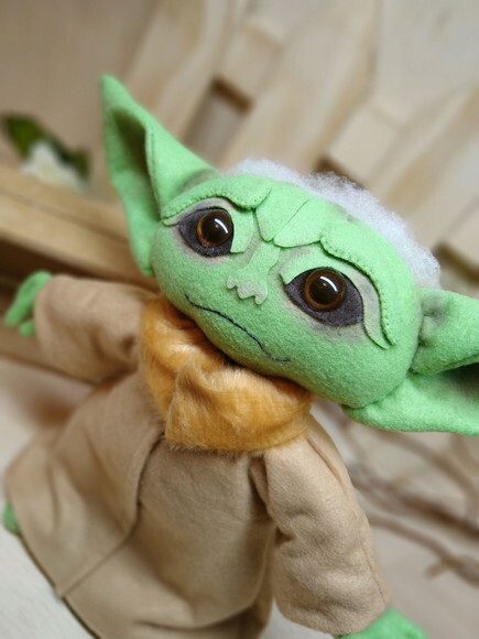 Baby Yoda em feltro