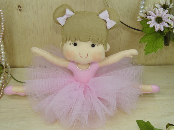 Bailarina em feltro