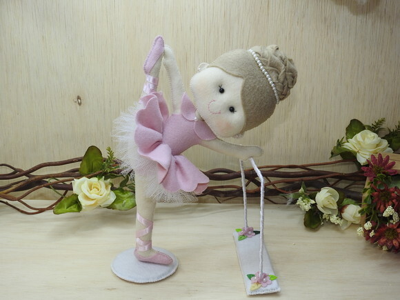 Bailarina em Feltro Coque