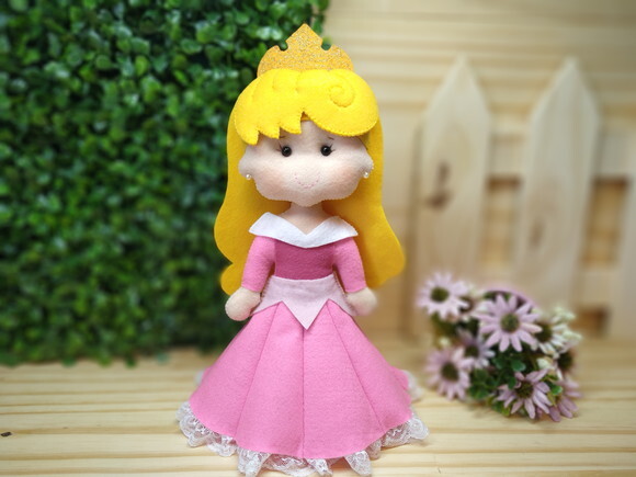 Bela Adormecida - Aurora em Feltro - Princesas