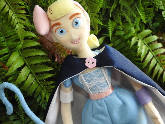 Betty do Toy Story em Feltro