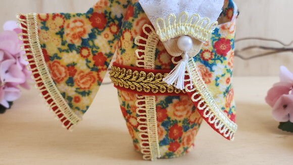 Boneca Kokeshi em Feltro 18 cm - Chamar Chat