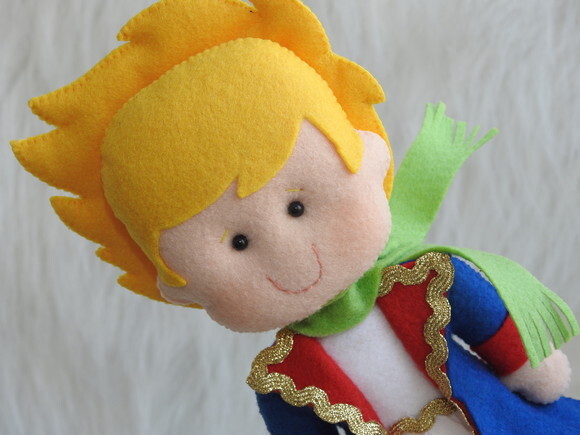 Boneco Pequeno Príncipe e Aviador
