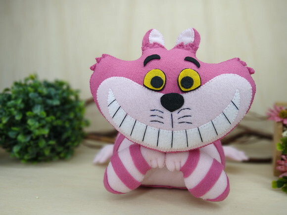 Gato da Alice no País das Maravilhas em Feltro