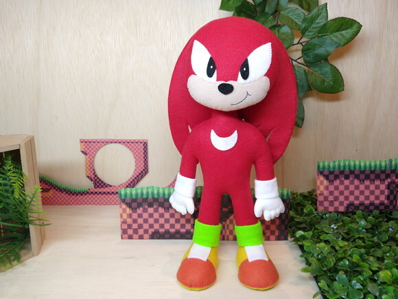 Knuckles em feltro - Sonic