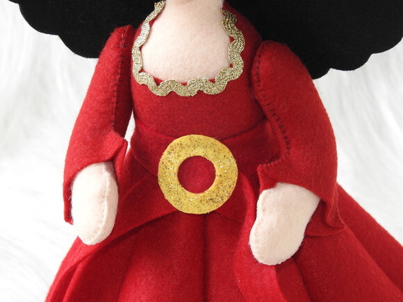 Mãe Gothel em Feltro- Enrolados