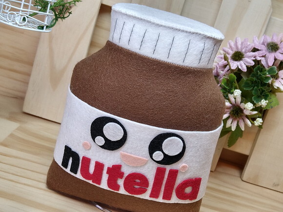Pote de Chocolate em Feltro* Chamar Chat