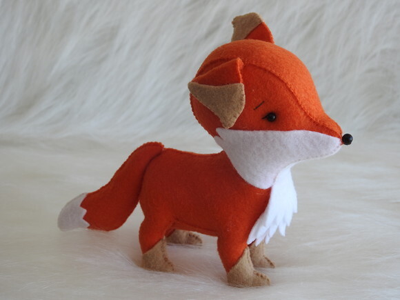 Raposa em Feltro - 3d