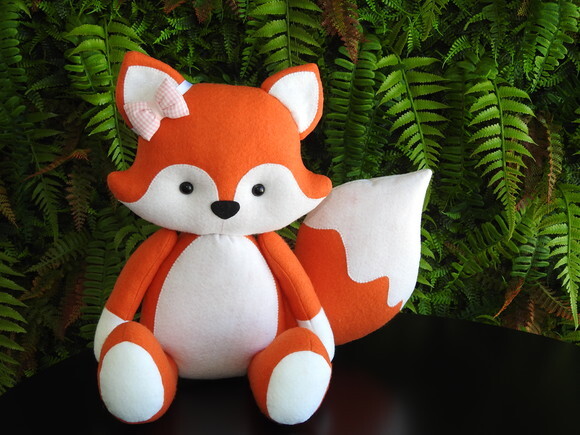 Raposa em Feltro - Com Laço