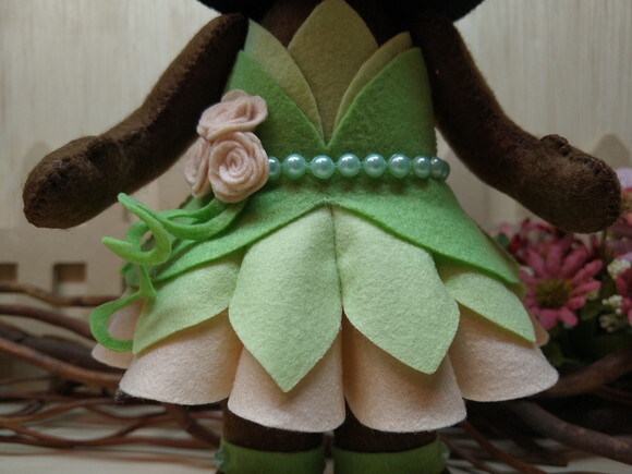 Tiana em feltro - Princesas