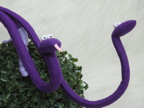 Tiara Célia (monstro Sa) em Feltro